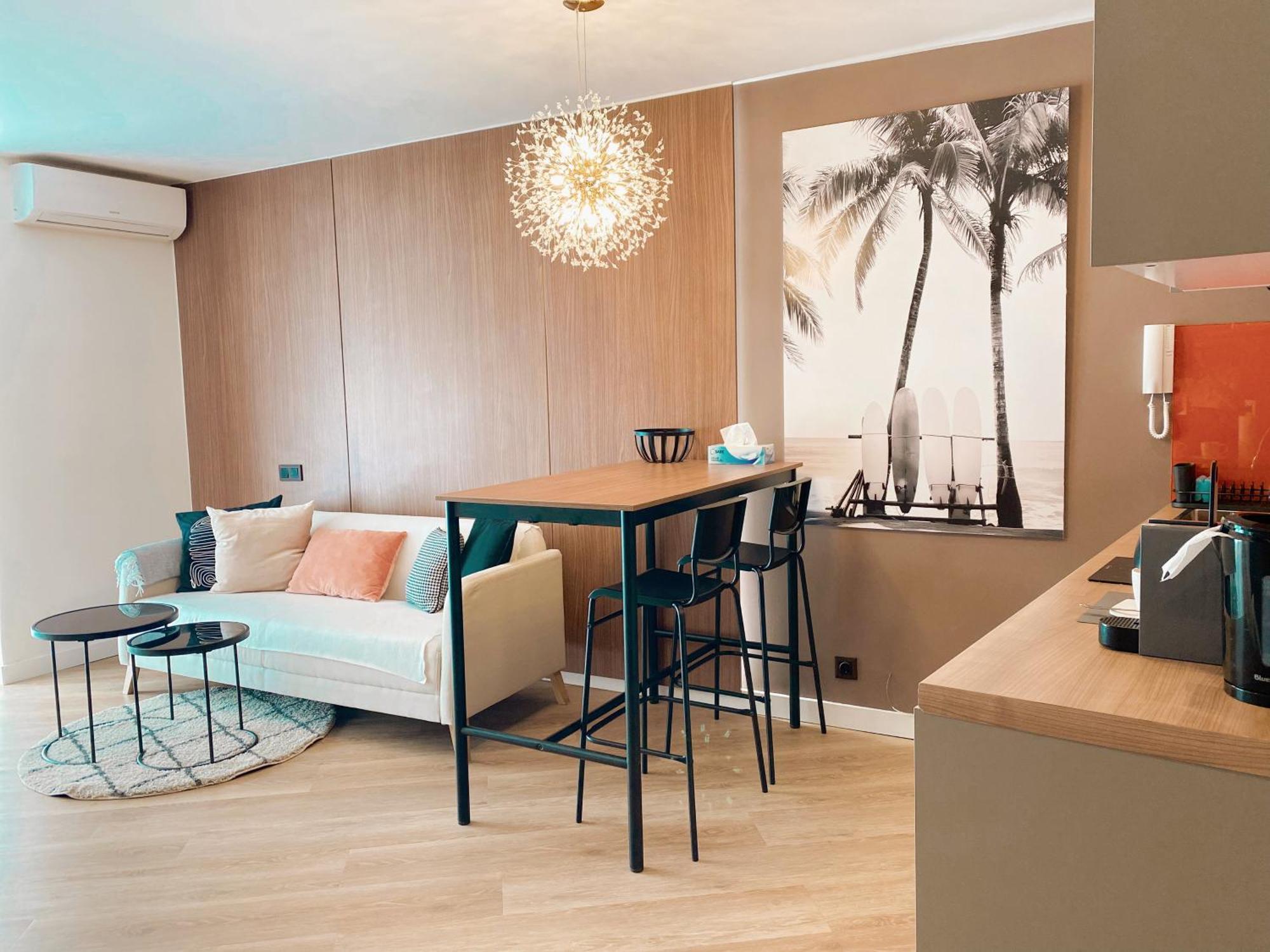 Zeus Apartment Торемолинос Екстериор снимка