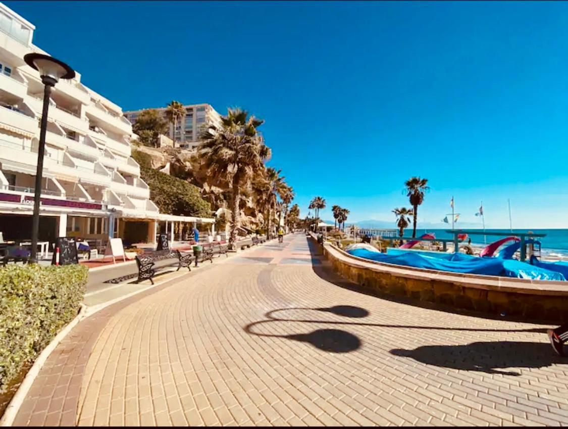 Zeus Apartment Торемолинос Екстериор снимка